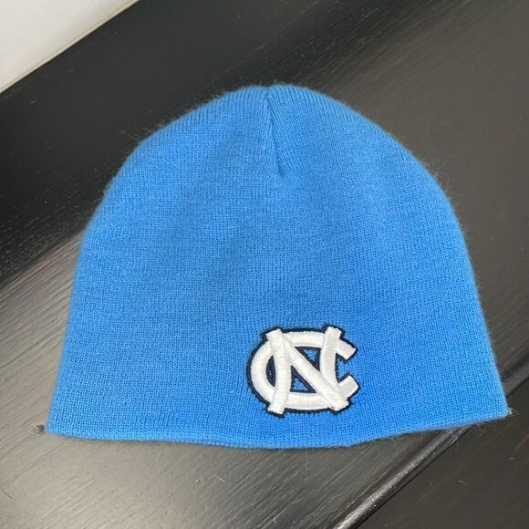 North Carolina Tar Heels Logo beanie unisex like new handbag - Picture 1 of 4